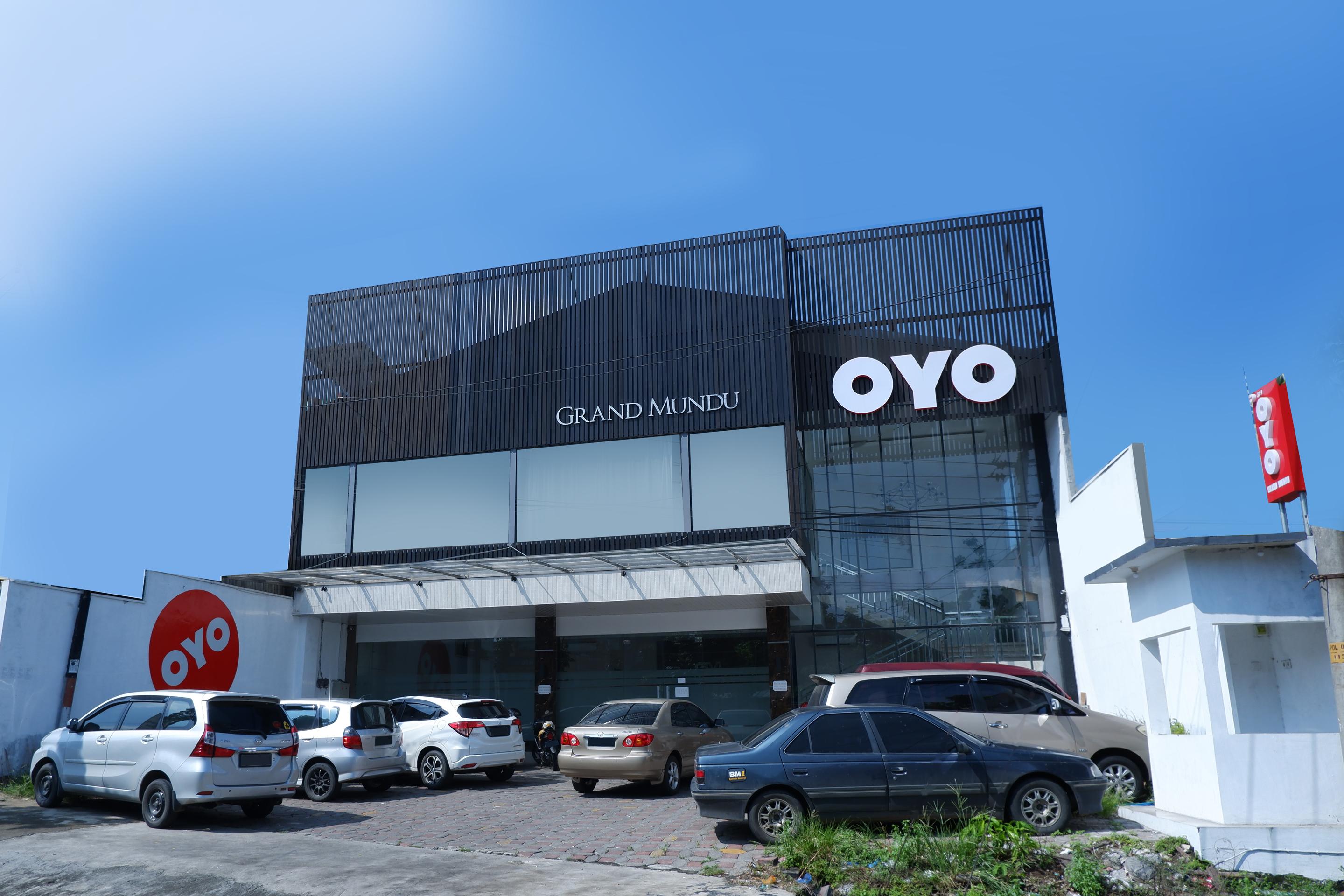 三宝垄 Oyo 379 Grand Mundu酒店 外观 照片